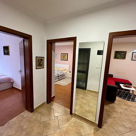 Skerdi'S Apartment - City Center ติรานา ภายนอก รูปภาพ